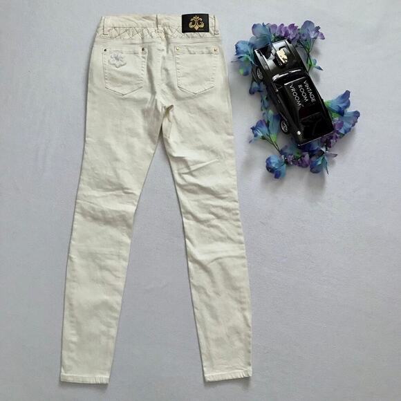 Dereon NWOT Ivory Skinny Jeans Juniors/Women 5/6 - Picture 7 of 9